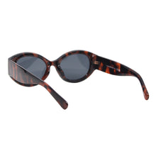 PASTL Muse Oval Sunglasses