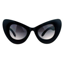 Extra-Never-Ordinary Cat Eye Sunglasses
