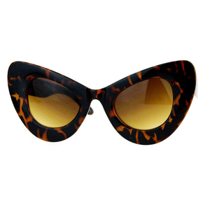 Extra-Never-Ordinary Cat Eye Sunglasses